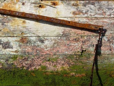 photo cimetière bateaux Ile de Berder